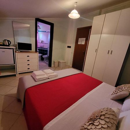 B&B Il Girasole SantʼAnna Arresi Εξωτερικό φωτογραφία