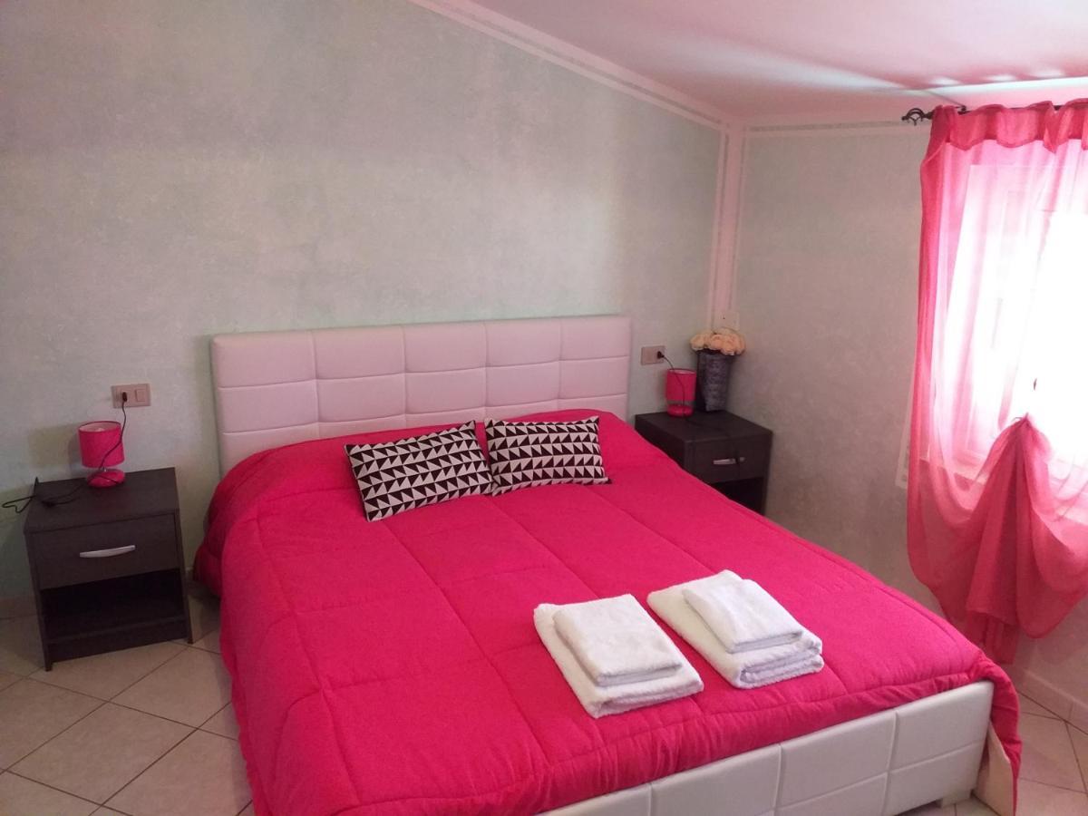 B&B Il Girasole SantʼAnna Arresi Εξωτερικό φωτογραφία