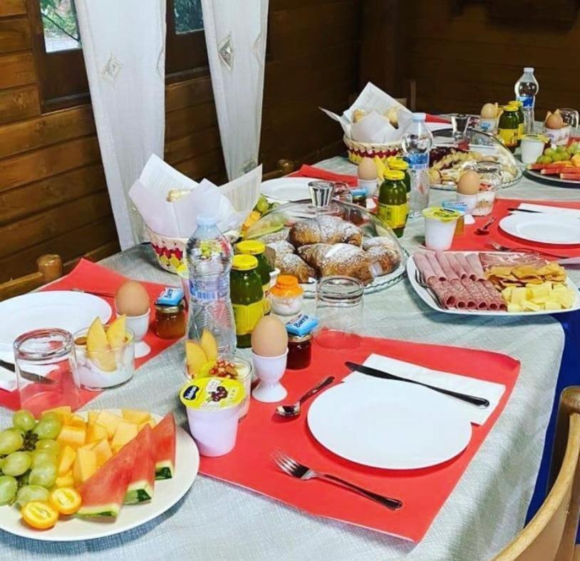 B&B Il Girasole SantʼAnna Arresi Εξωτερικό φωτογραφία