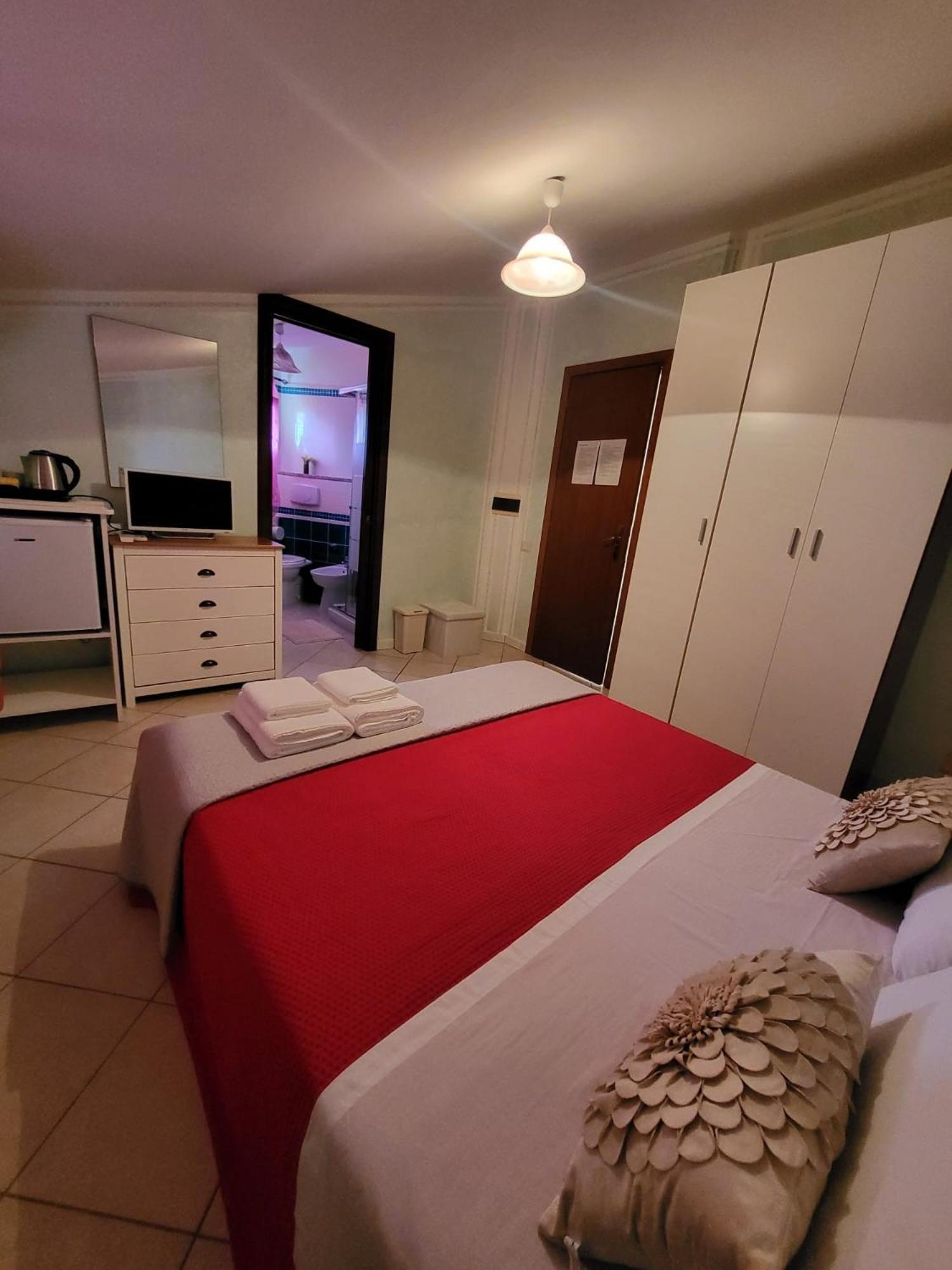 B&B Il Girasole SantʼAnna Arresi Εξωτερικό φωτογραφία